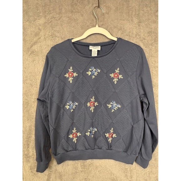 Alfred Dunner Sweaters - Alfred Dunner Petite‎ Blue Floral Embroidered Quilted Argyle Sweatshirt Medium P